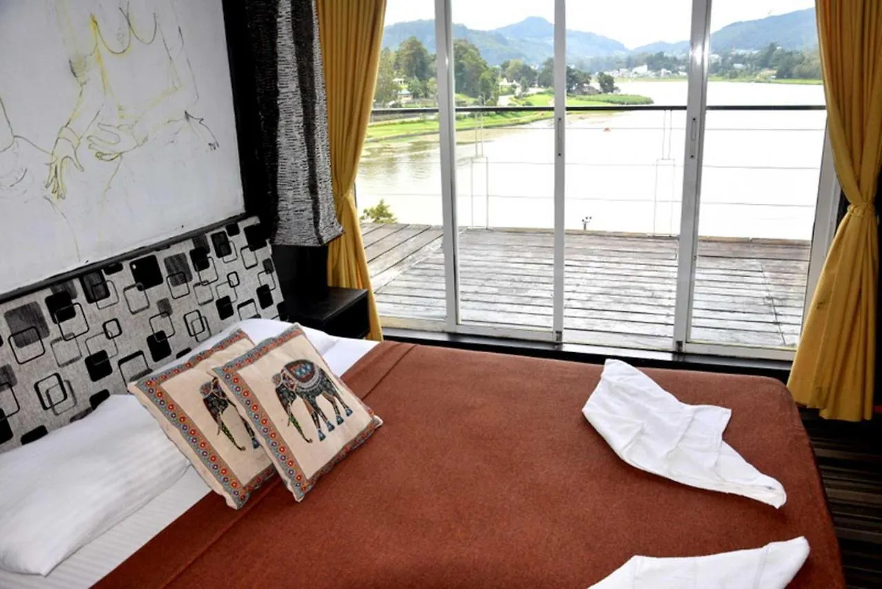 H2O Lakeside Hotel Nuwara Eliya 0*,  Sri Lanka